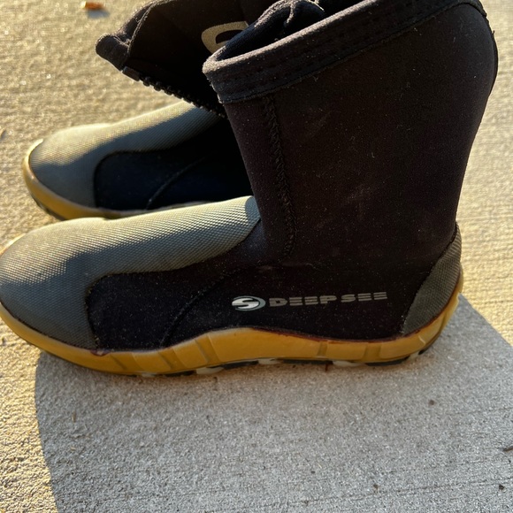 Deep See Scuba Boots - Picture 3 of 6